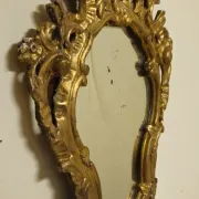 Antique mirror in carved and gilded wood – Rococo / Louis XV style