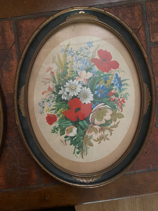 Paire de médaillons anciens
