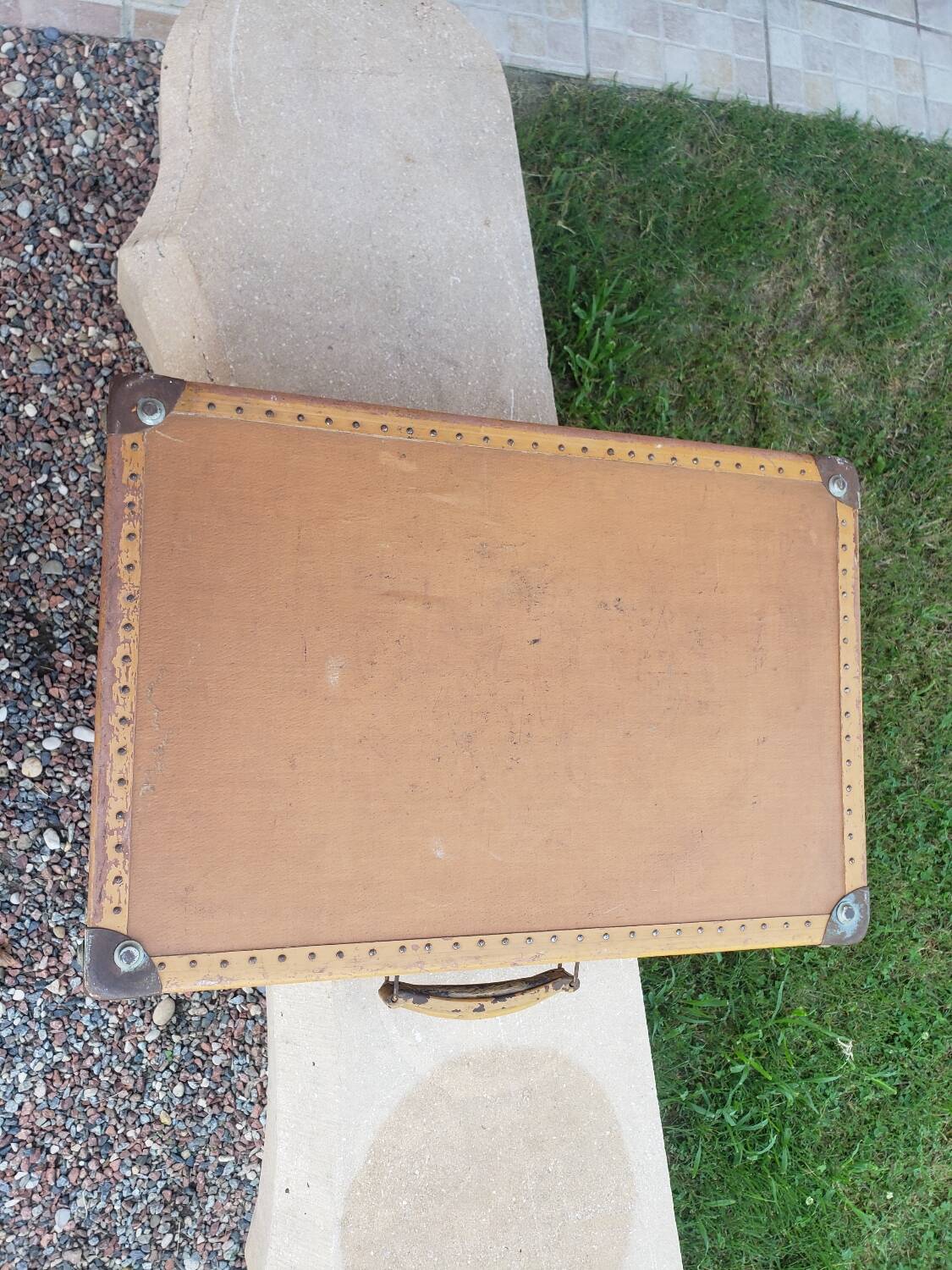 Old suitcase