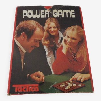 Vintage 70's Power Game strategy game