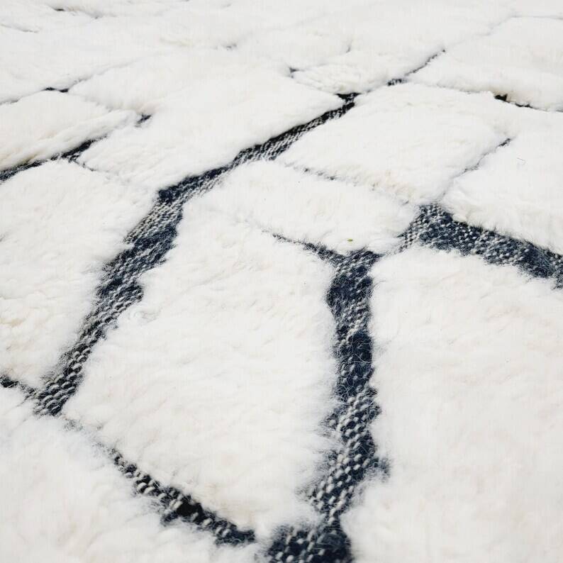 Handmade Moroccan wool rug, 150/250cm