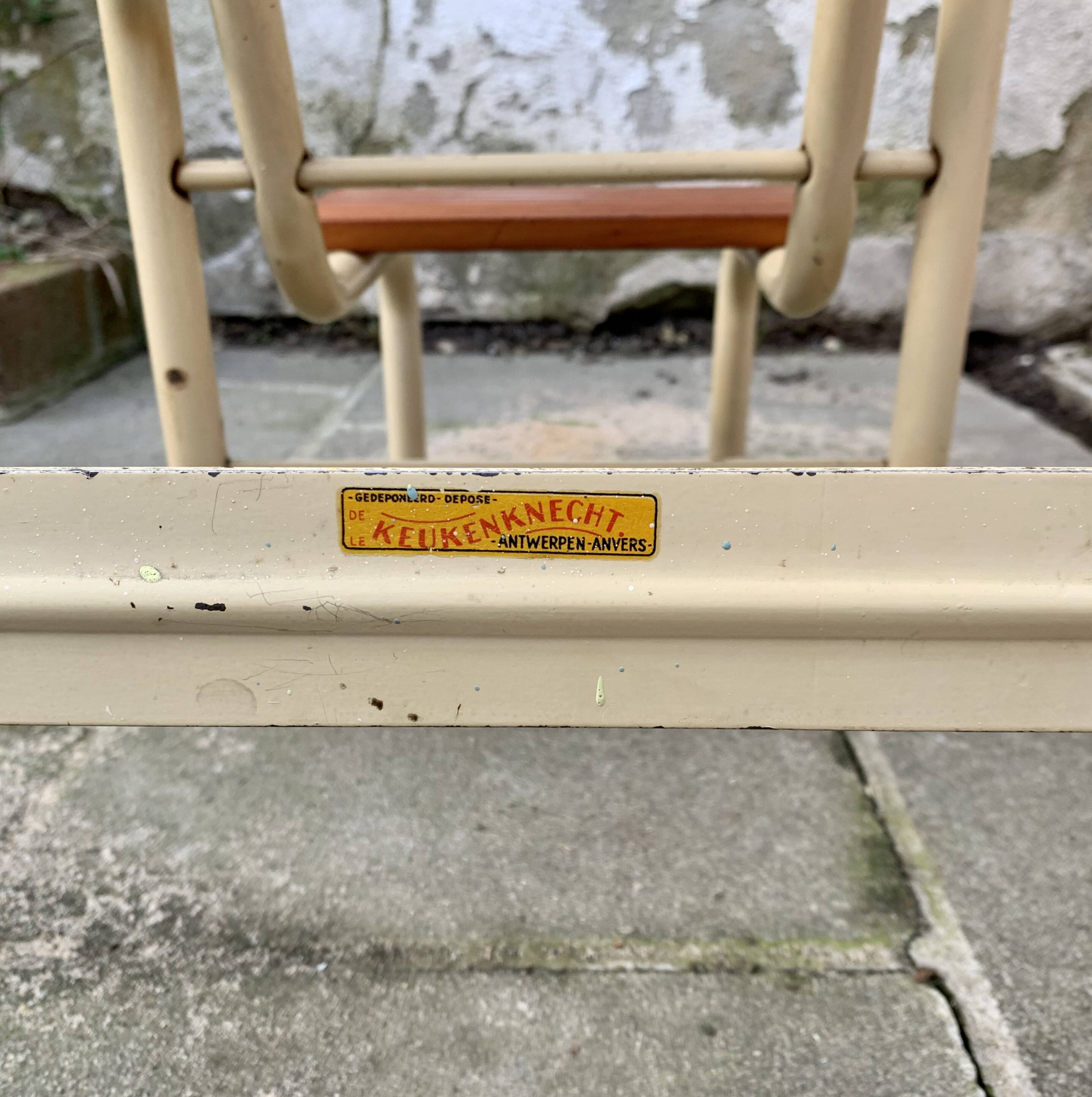 Vintage step stool in wood and steel