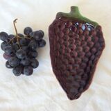 Ravier in the shape of a bunch of grapes pottery of St Clement