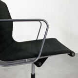 EA117 office chair by Charles and Ray Eames for ICF, 1970