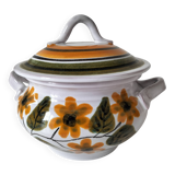 Small soup tureen signed Guy Arlé