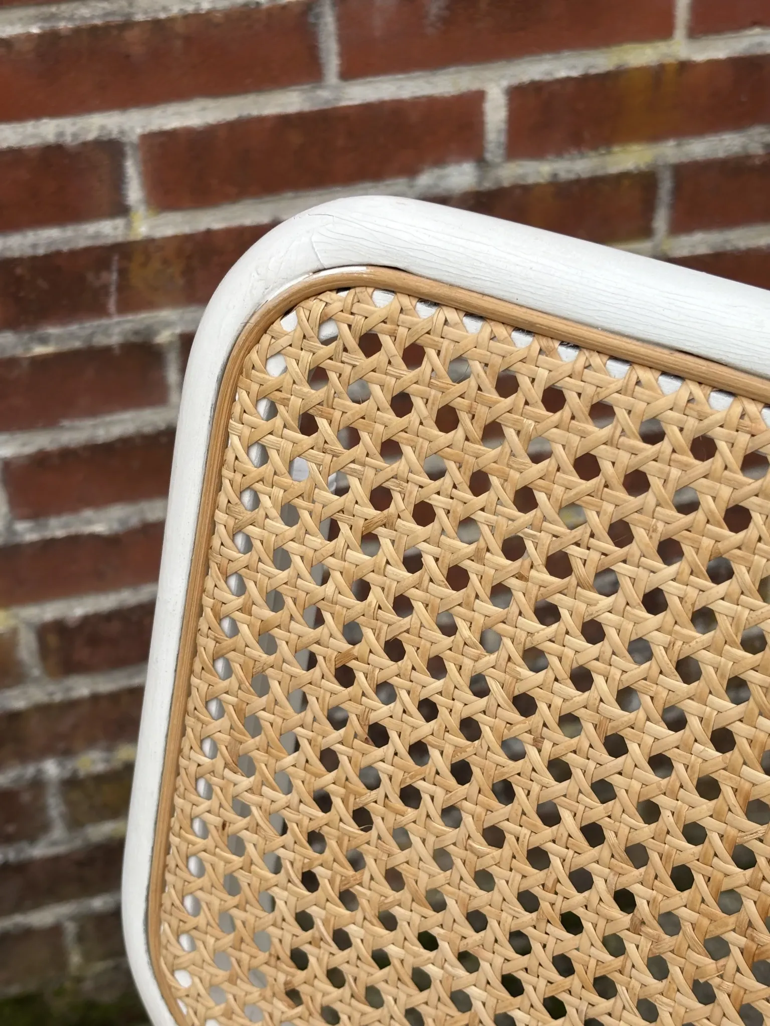 Cesca design chair b32 model in white