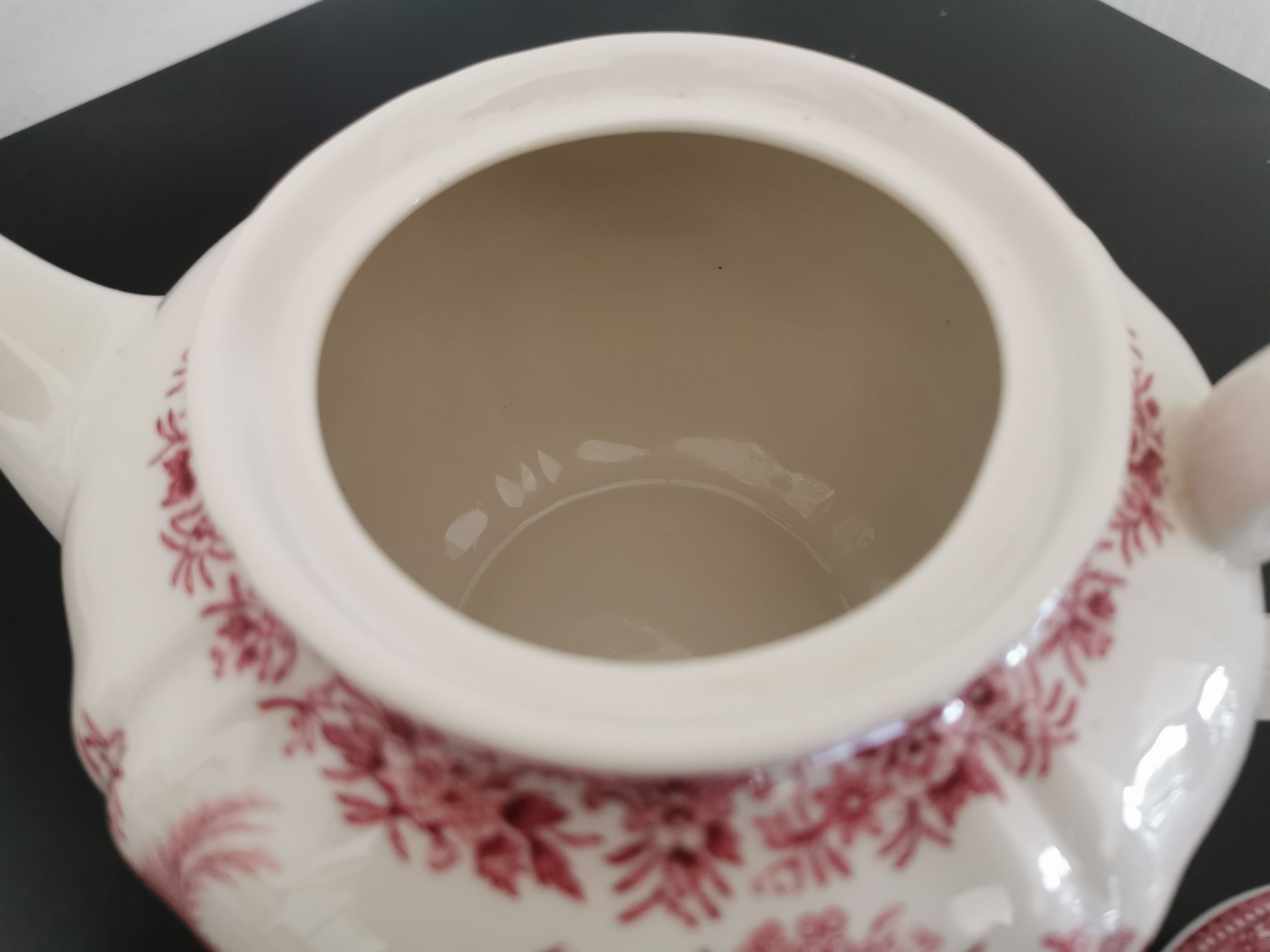 Villeroy & Boch Saar Germany antique red coffee and tea set