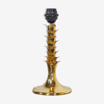 Brass table lamp stand with palmettes