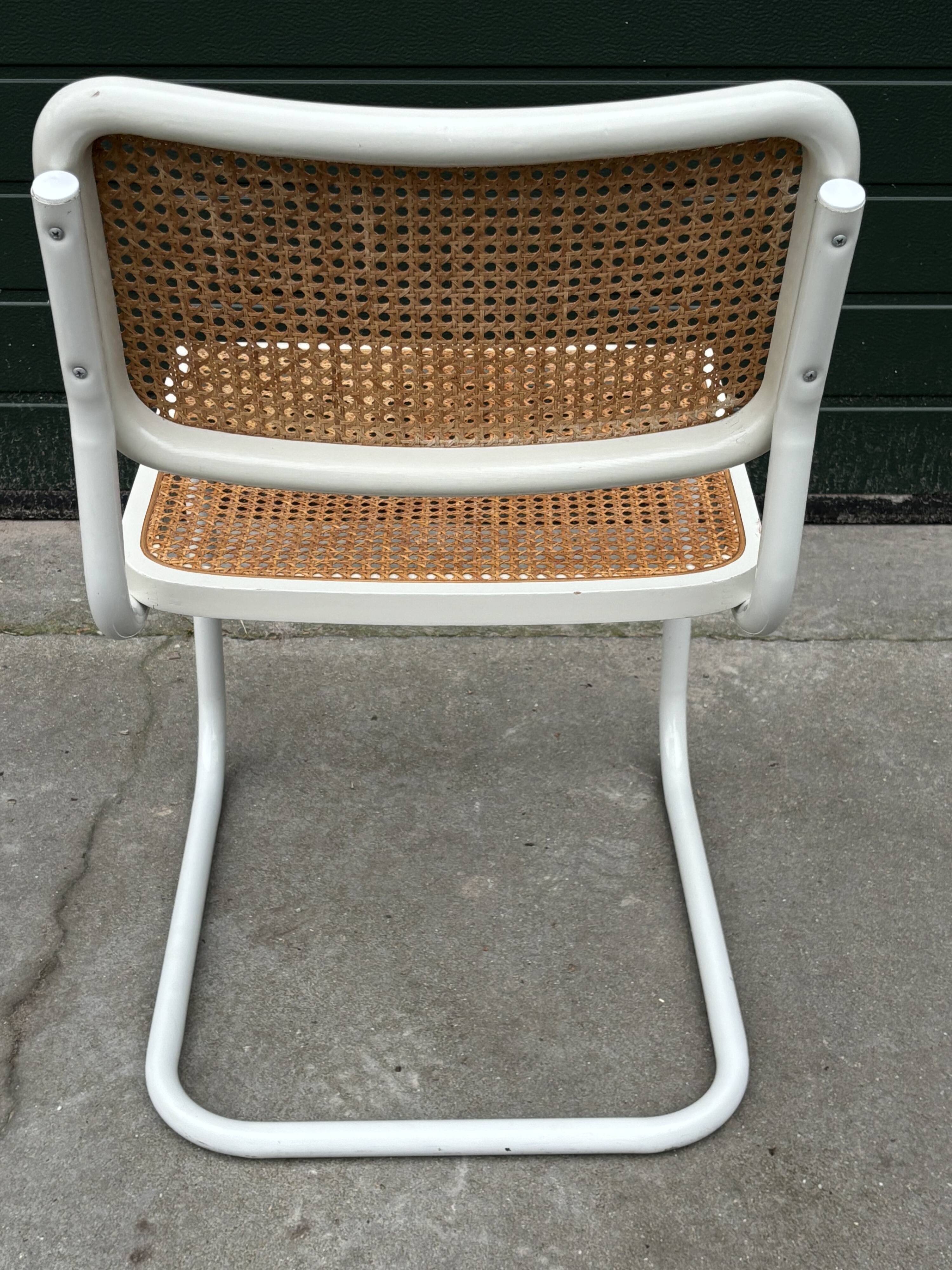 Lot de 4 chaises Cesca modèle b32 par Marcel Breuer Design