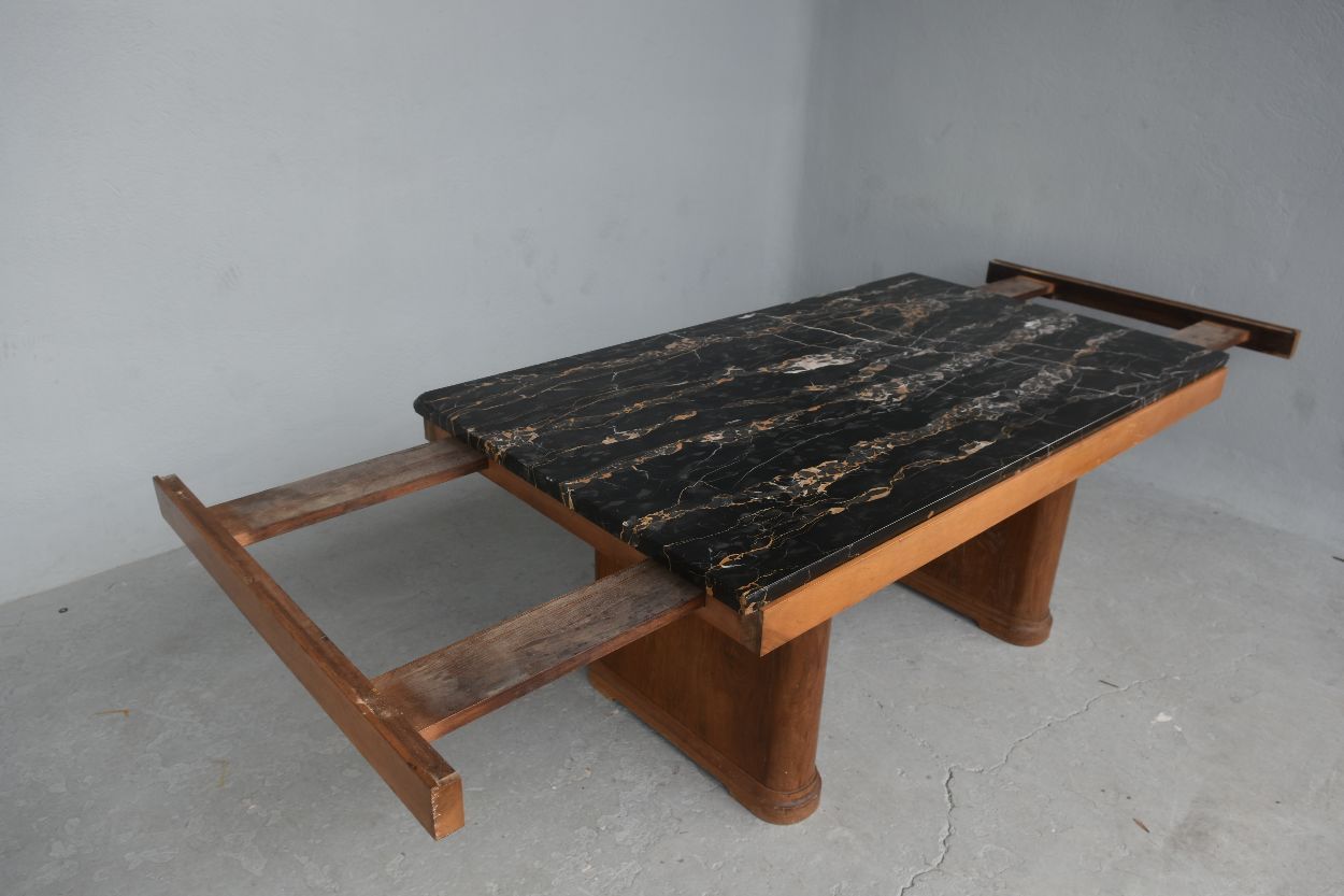 Dining room table 1940 rosewood tray in portr