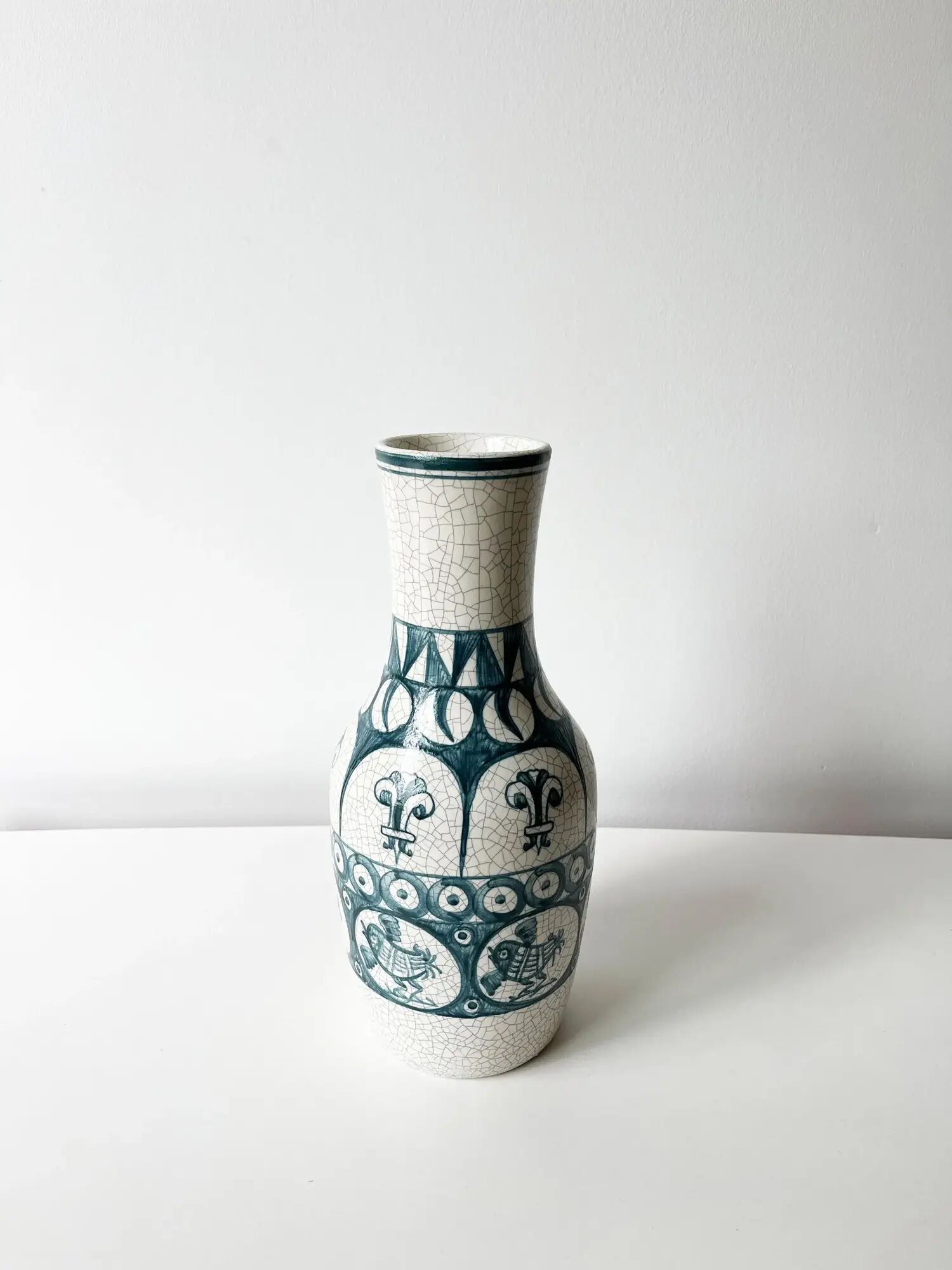 Cracked ceramic vase from the 1960s.