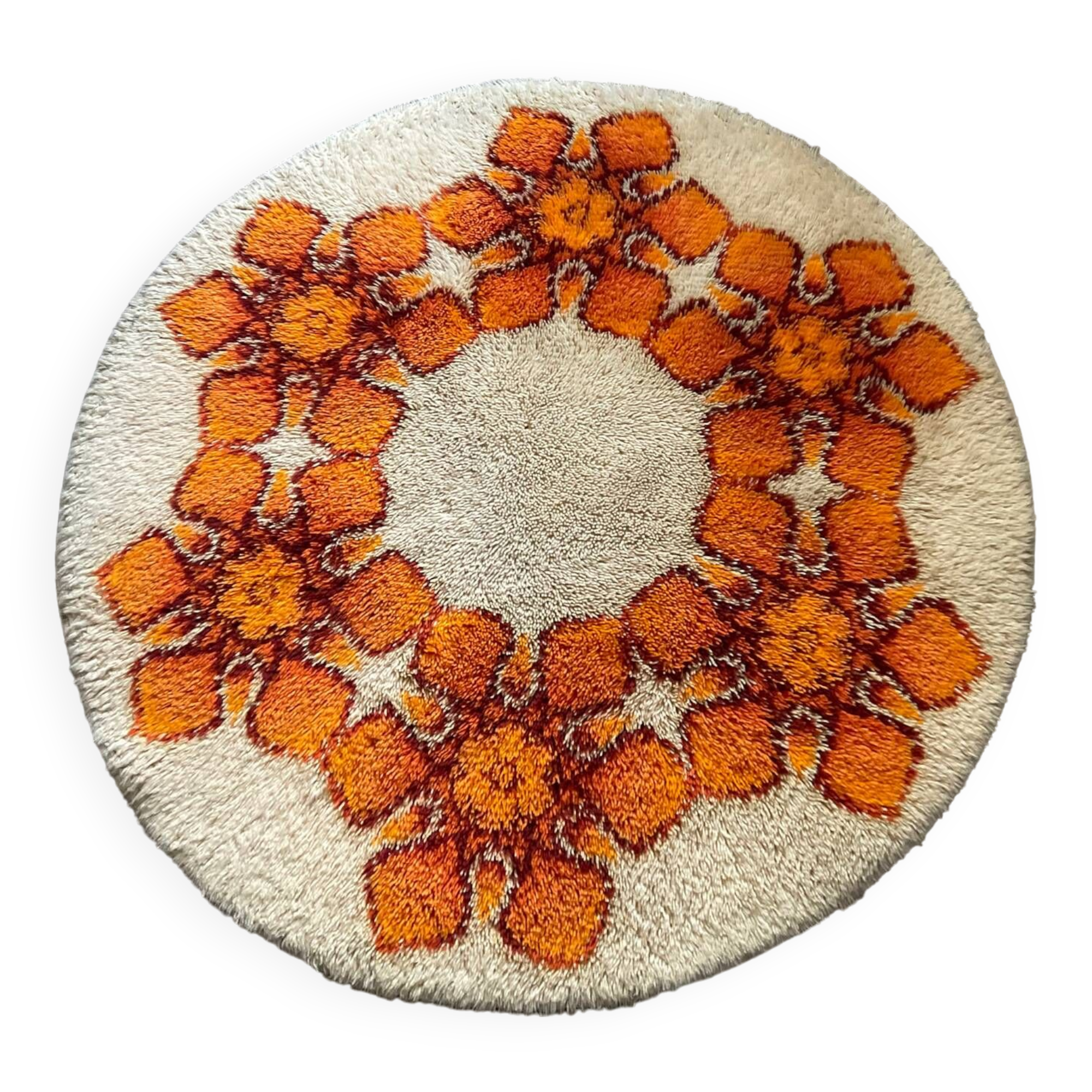 Desso pure wool round rug from the 70s