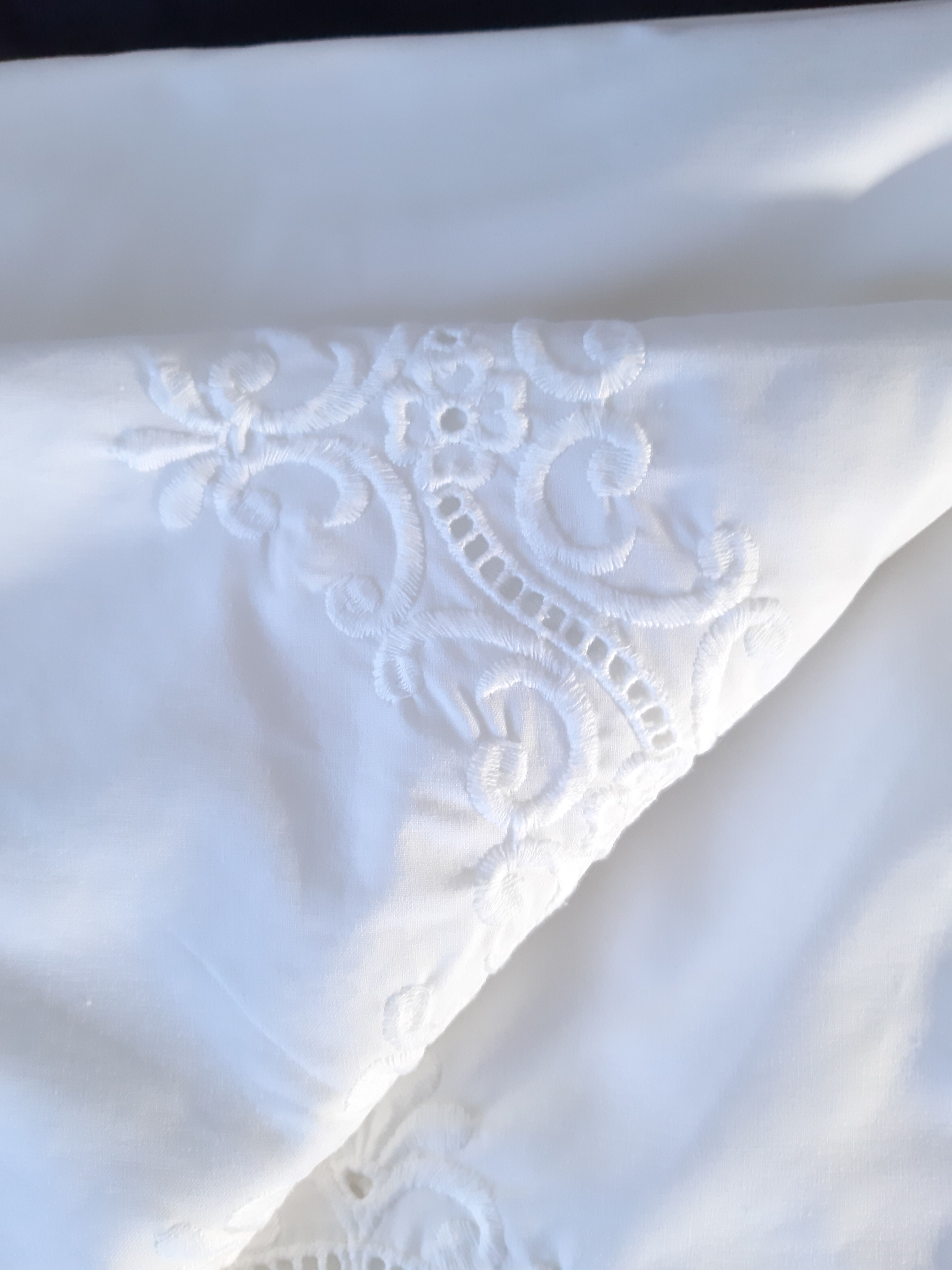 Embroidered tablecloth and 12 towels