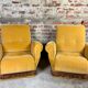 Fauteuils vintage 1950 en velours jaune