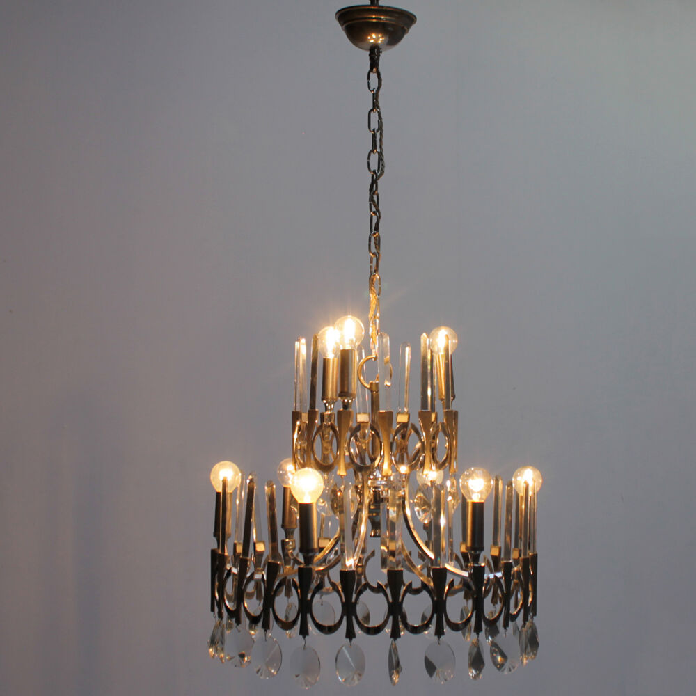 Sciolari chandelier