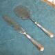 Duo de pelle and knife cake silver and gold metal circa 1950