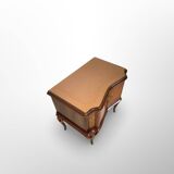Tables de chevet italiennes du milieu du 20ème siècle.