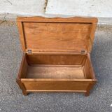 Vintage solid wood storage bench in light oak, Louis XV style, 77cm