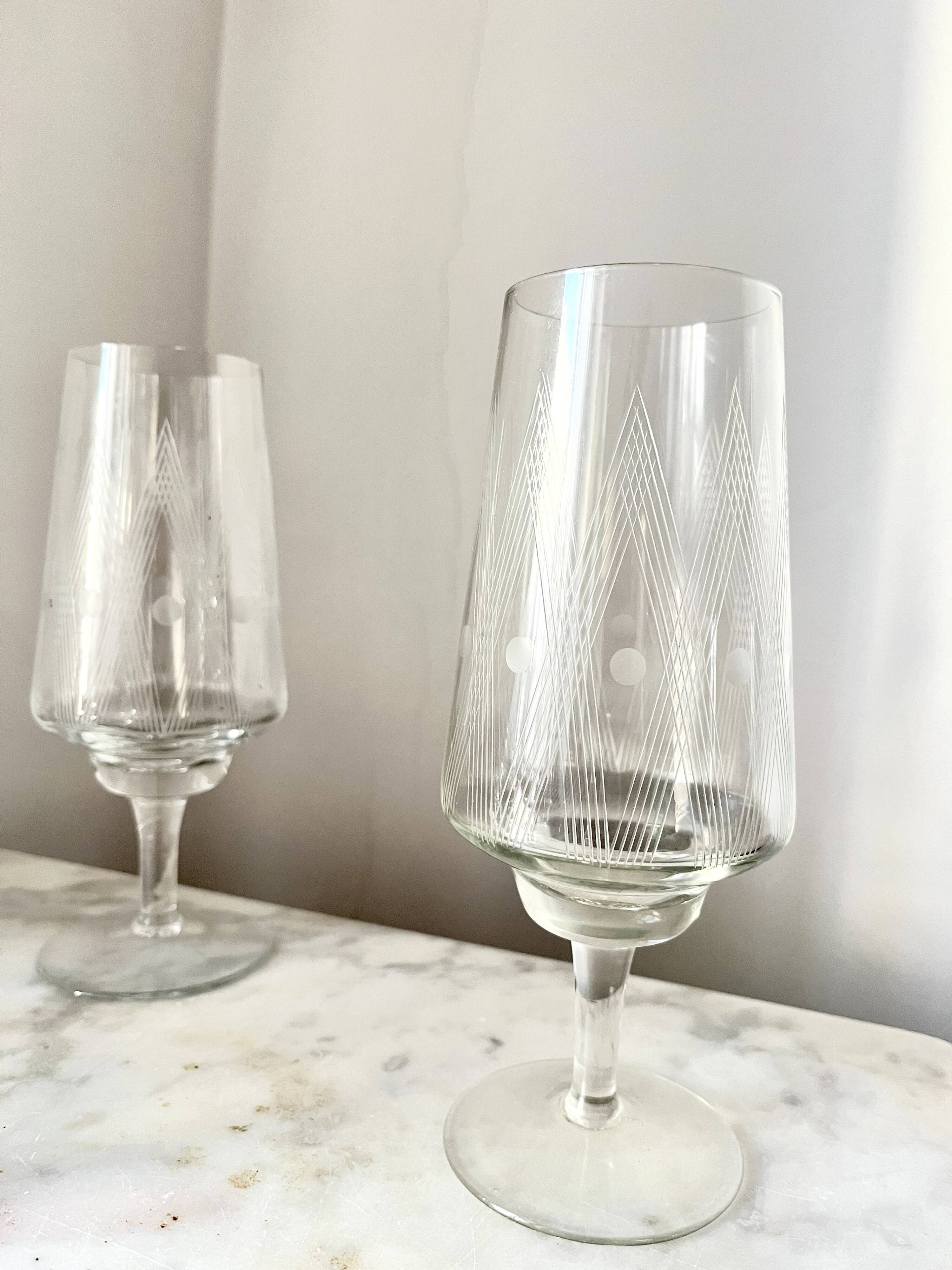 Vintage Set of 6 Etched Crystal Glasses for Wine or Cocktail,  1960s Mid-Ce