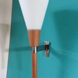 Applique en flambeau, teck et opaline. Suède 1960