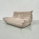 Two-seater canapé in beige corduroy attributed to Michel Ducaroy for Ligne Roset, 1970s.