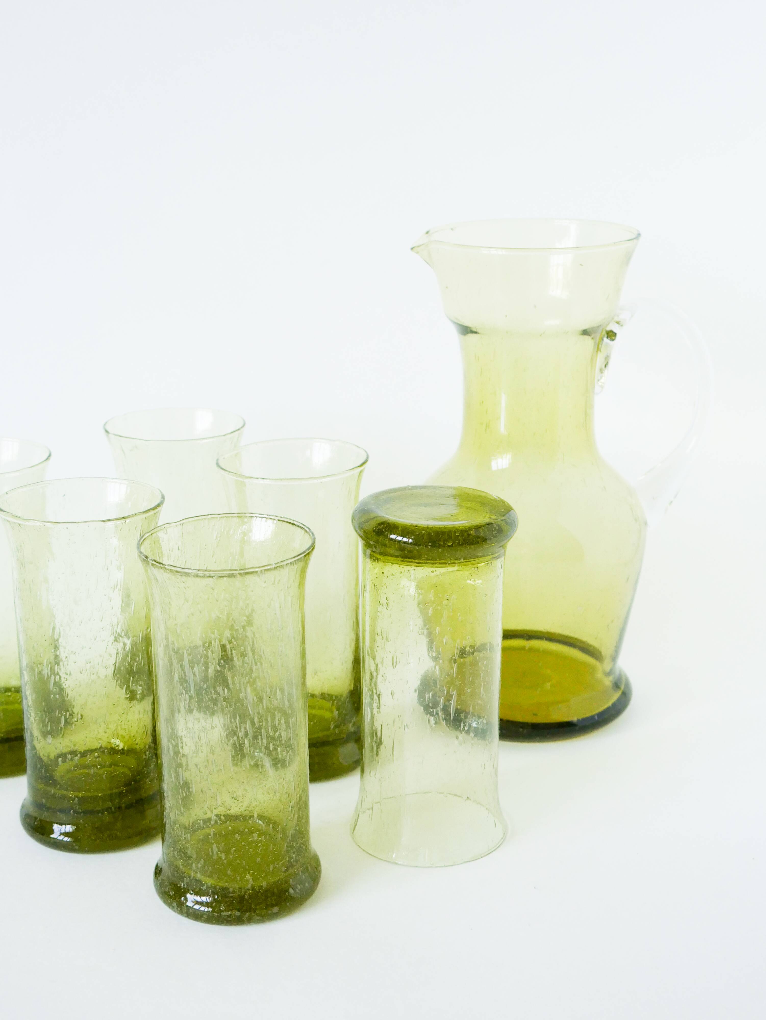 Service à orangeade en verre bullé de Biot, Long Drink, vert, 1960