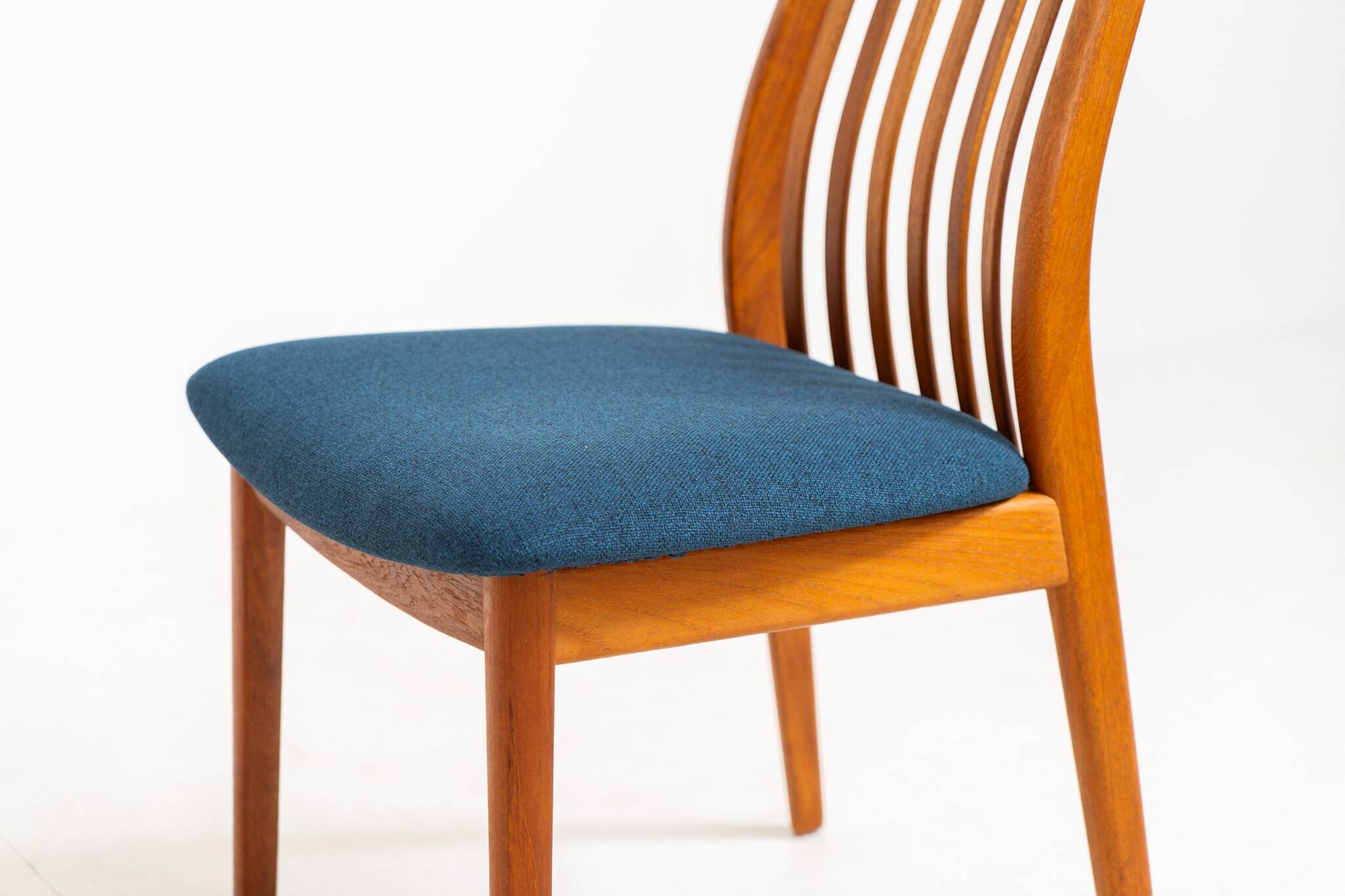 Ensemble de 4 chaises de salle à manger par Kai Kristiansen pour Schou Andersen