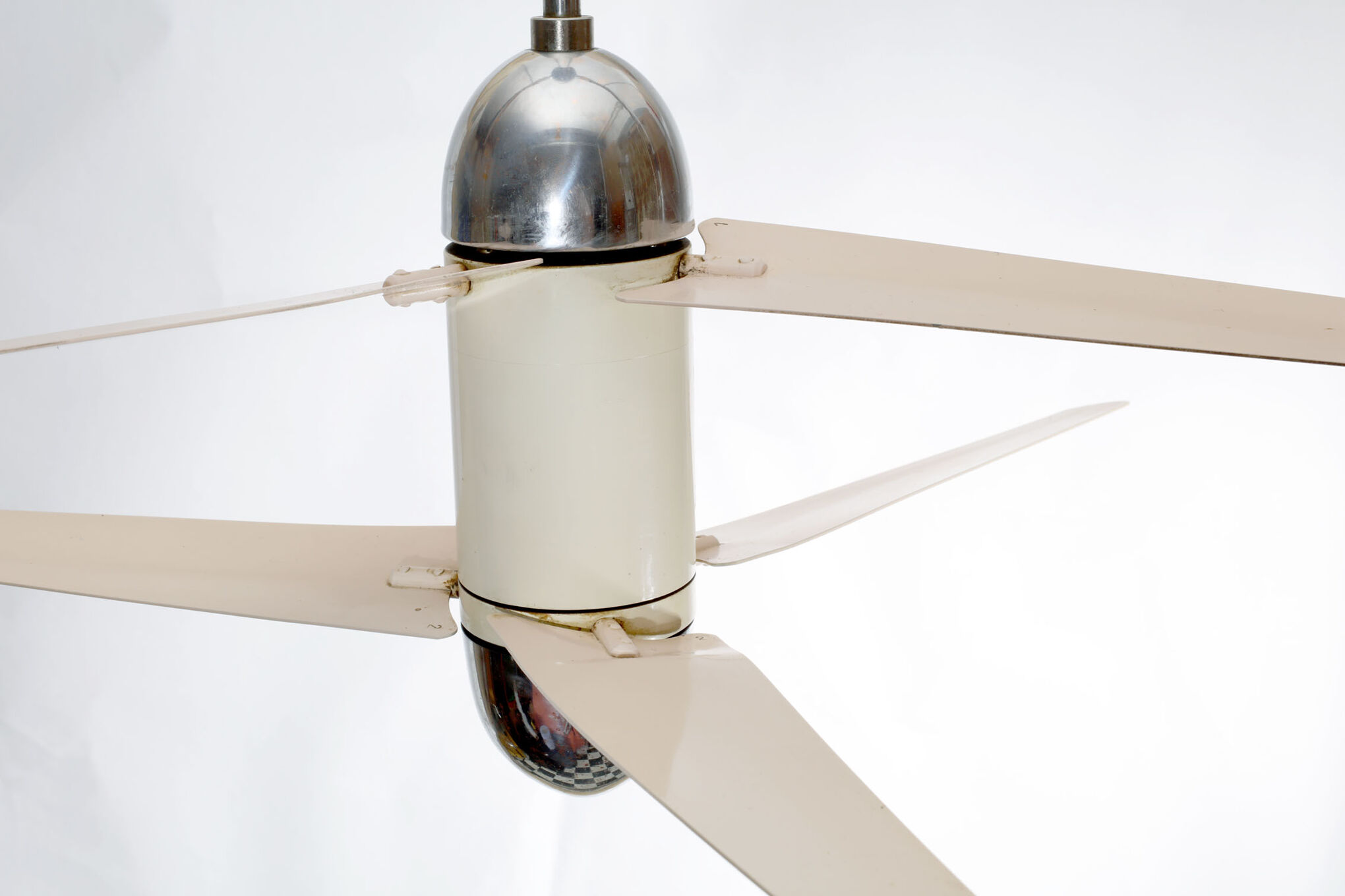 Ventilateur  de plafond  des ann es 1950 avec double  ailes   Ventilateur  de plafond  des ann es 1950 avec double  ailes