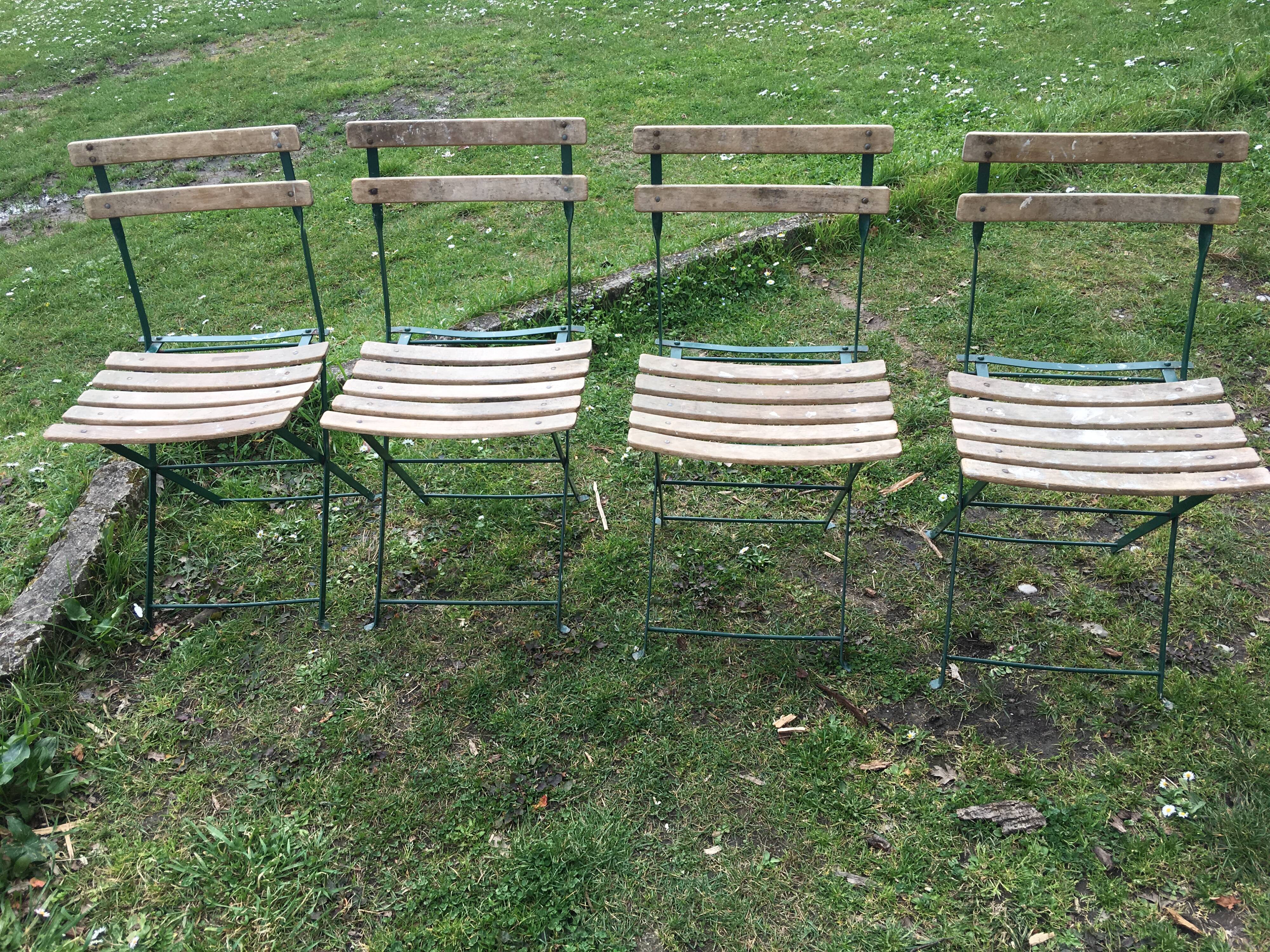 Garden folding chairs