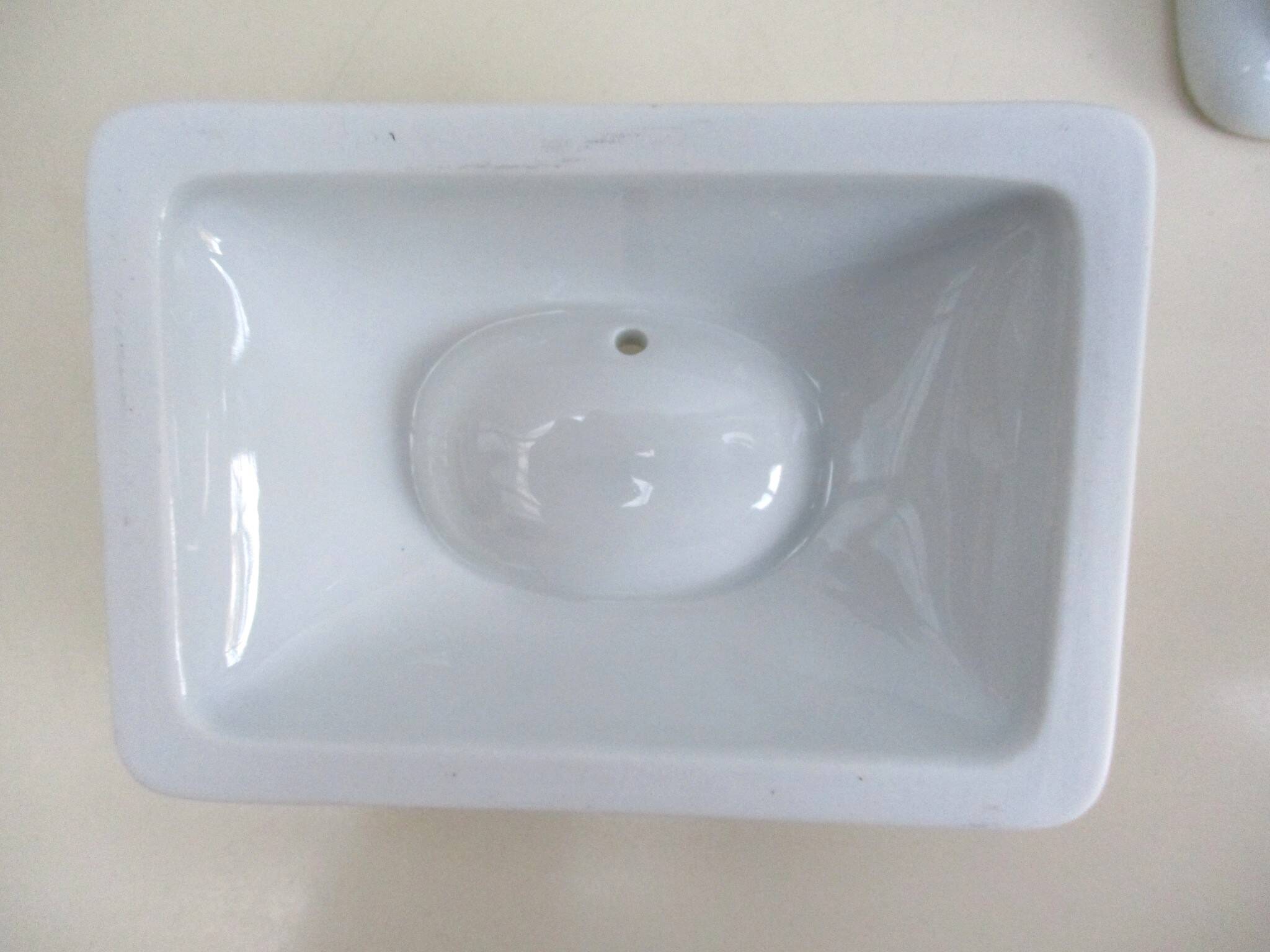 Pillivuyt fire porcelain terrine