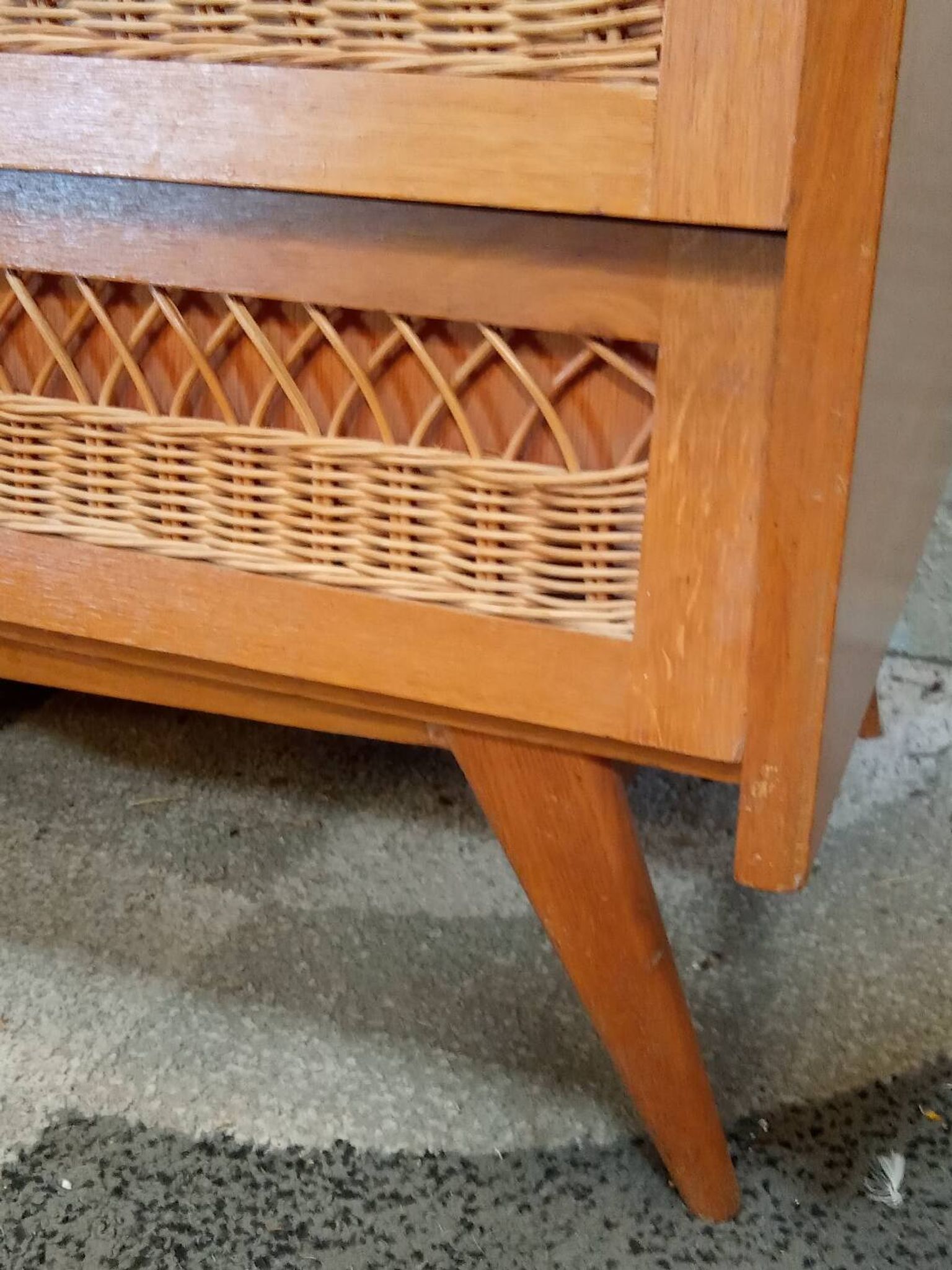 Wooden and rattan chest of drawers from the 50s/60s