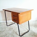 Minimalist vintage desk of the 1950s
