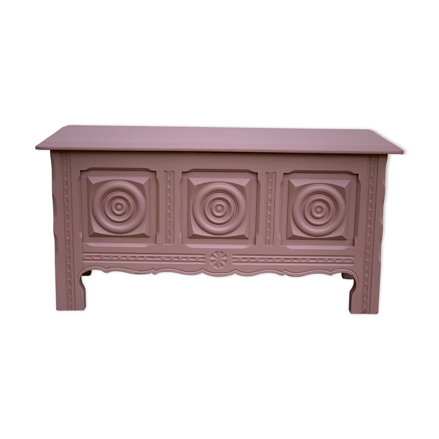 Old pink chest bench 1950