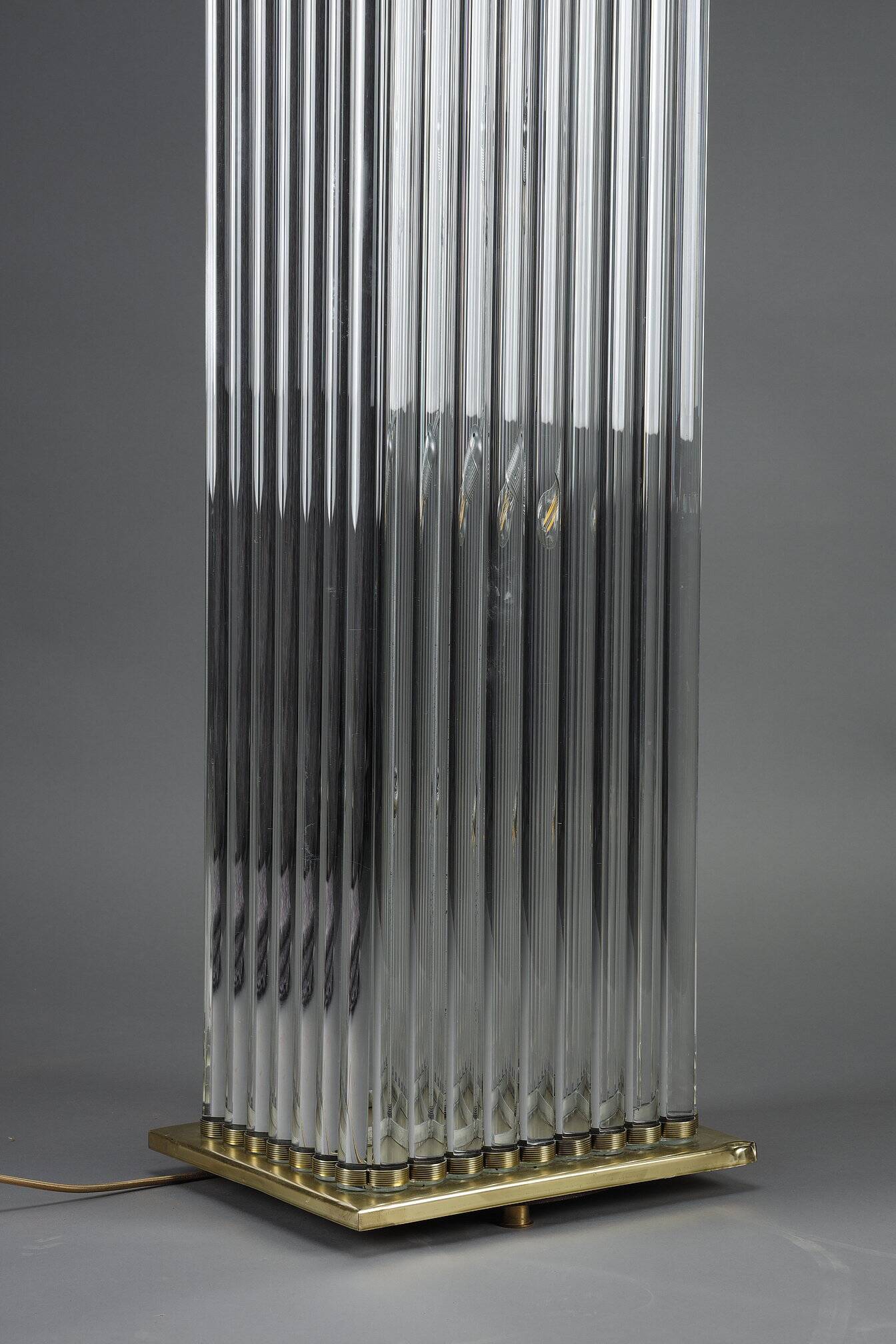 Art Deco style floor lamp made in the 70s in Murano glass