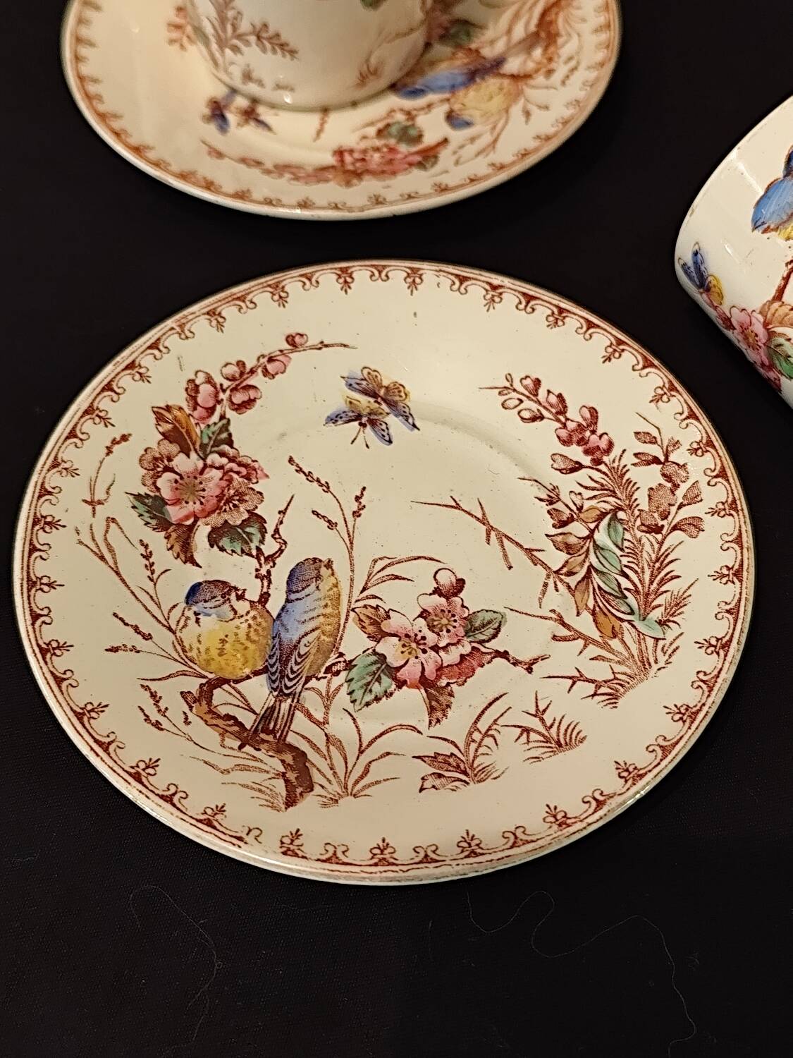 Lunéville: 2 Mésange model cups
