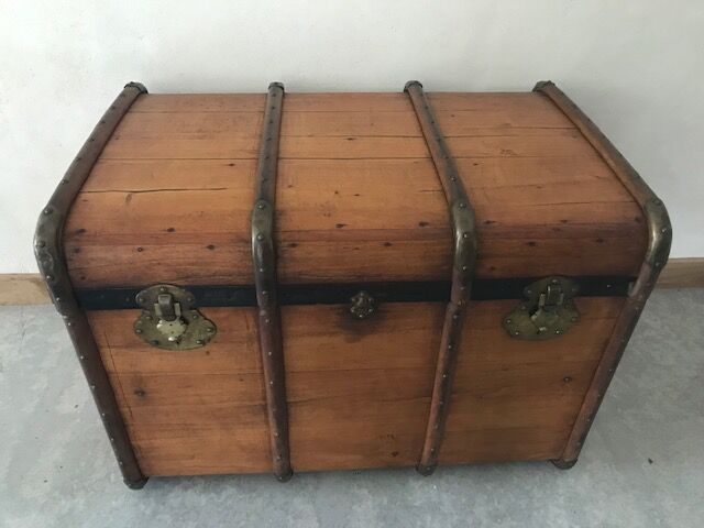 Wooden trunk