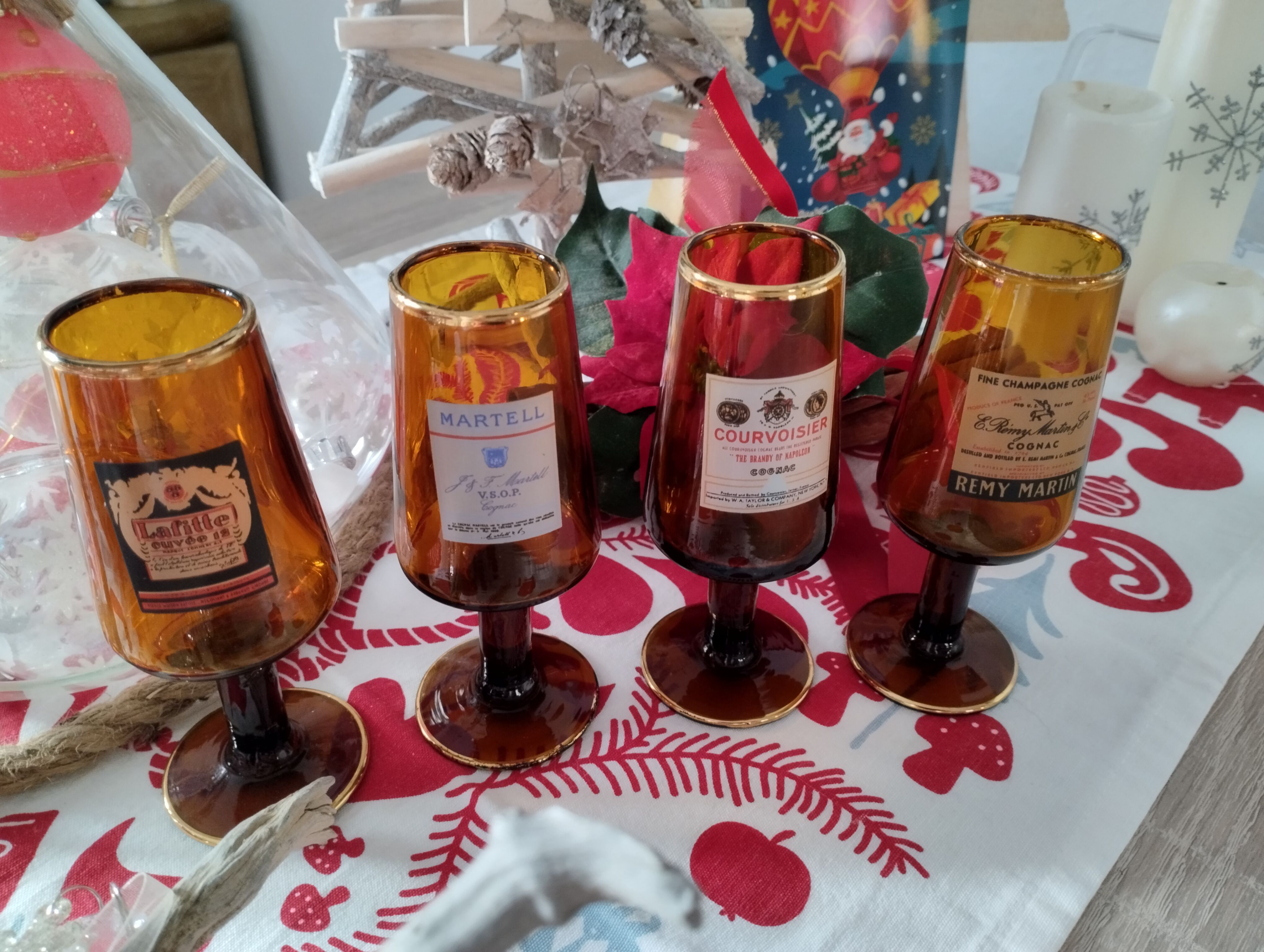 Set 4 amber advertising glasses 1970