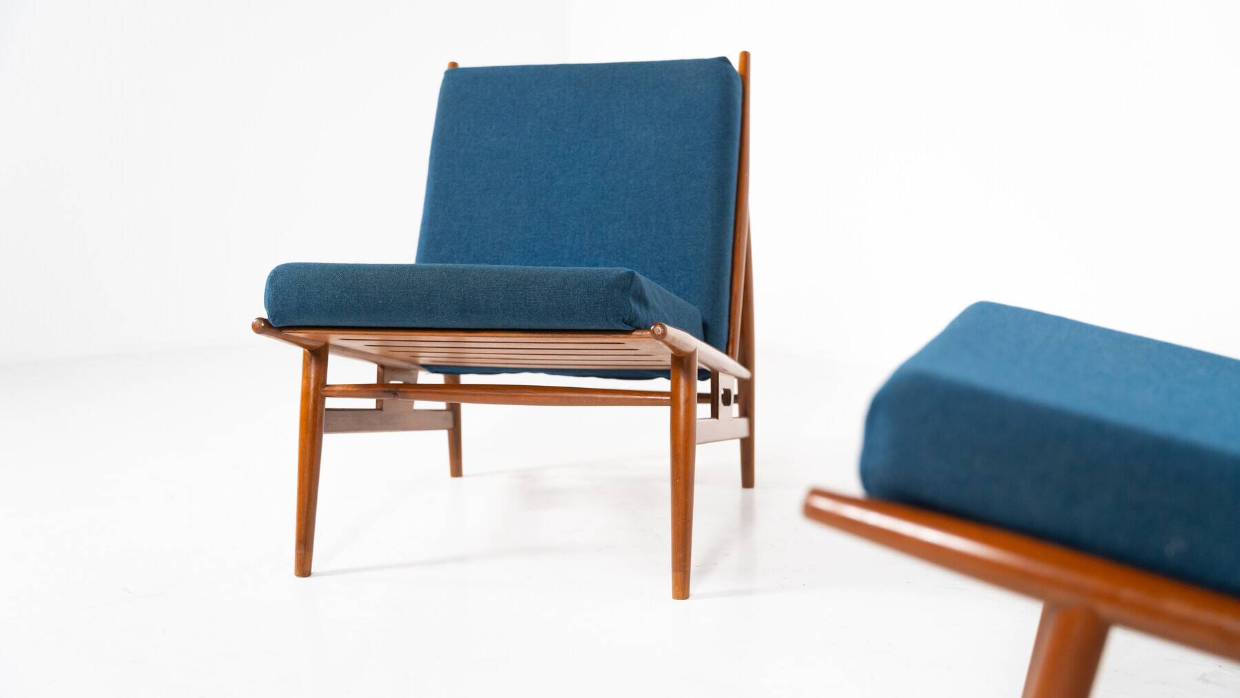 Mid-Century Modern Pair of Armchairs by Isa, Italy, 1960s