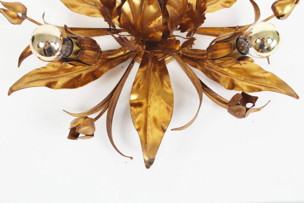 Magnifique plafonnier floral doré de Masca