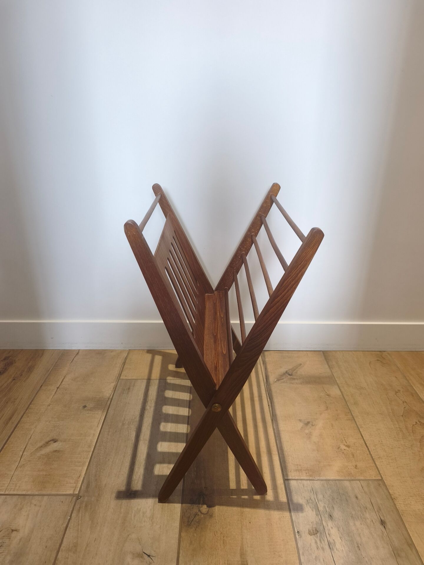 Scandinavian vintage Braakman magazine rack - vinyl storage