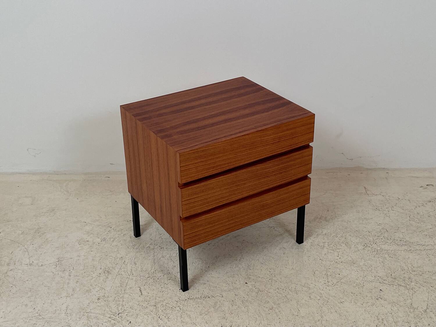 Chest of drawers or bedside table in rosewood 1950