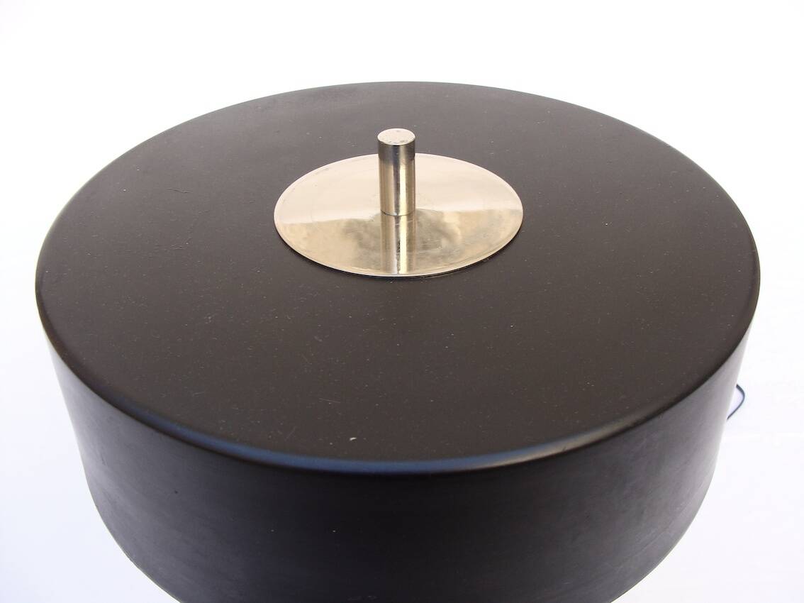 Designer desk lamp 1950, lacquered metal and chrome.