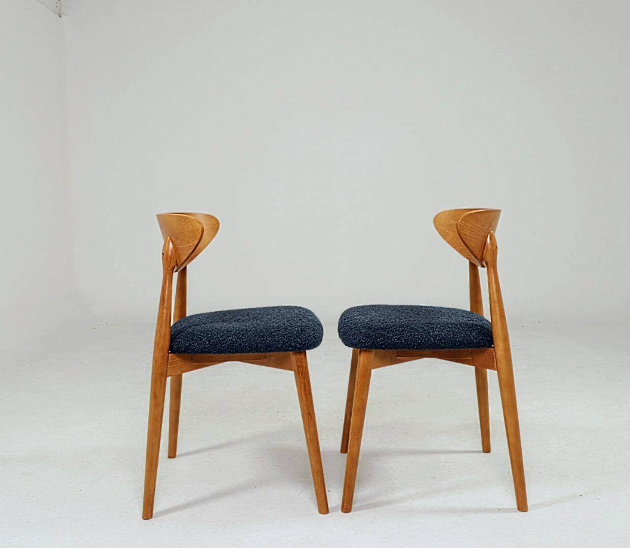 Vintage Scandinavian boucle navy blue chairs set of 4