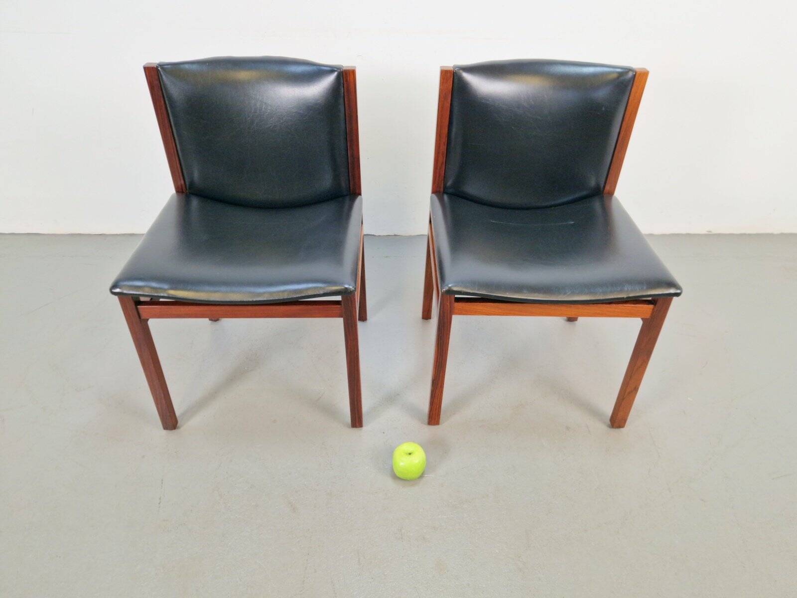 Vintage Rosewood Chairs by Tito Agnoli for La Linéa, Italy, 1960, Set of 2