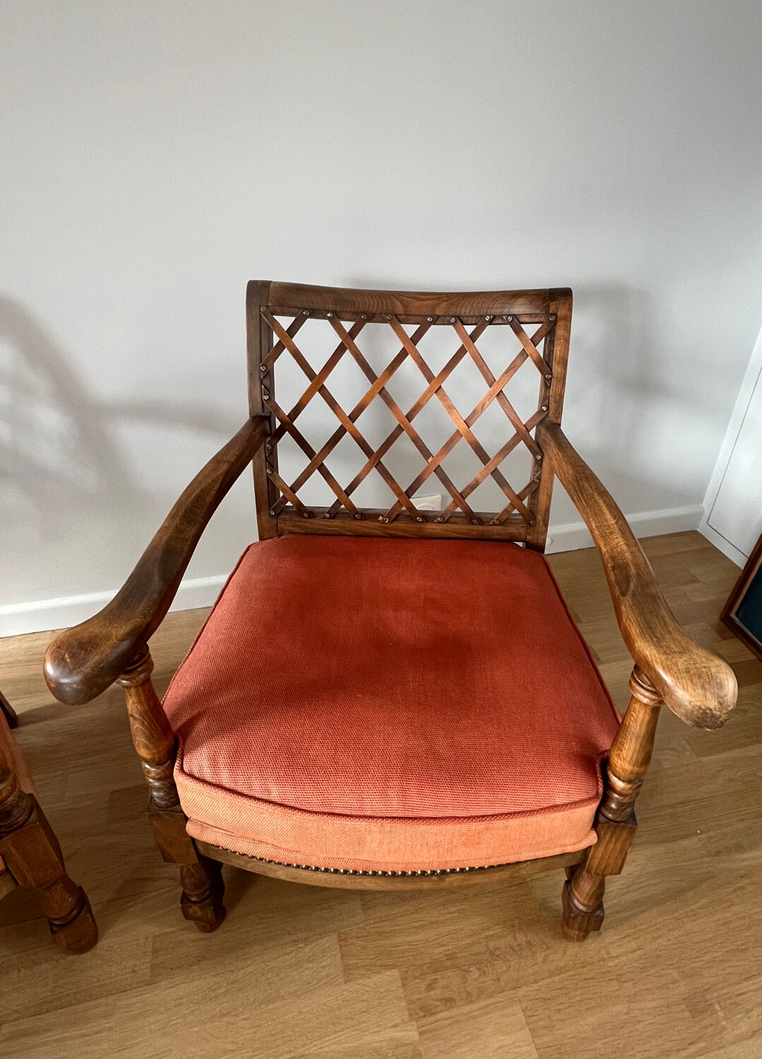 2 fauteuils vintage en bois et tissu