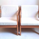 Paire de fauteuils par Magne France tissu déhoussable