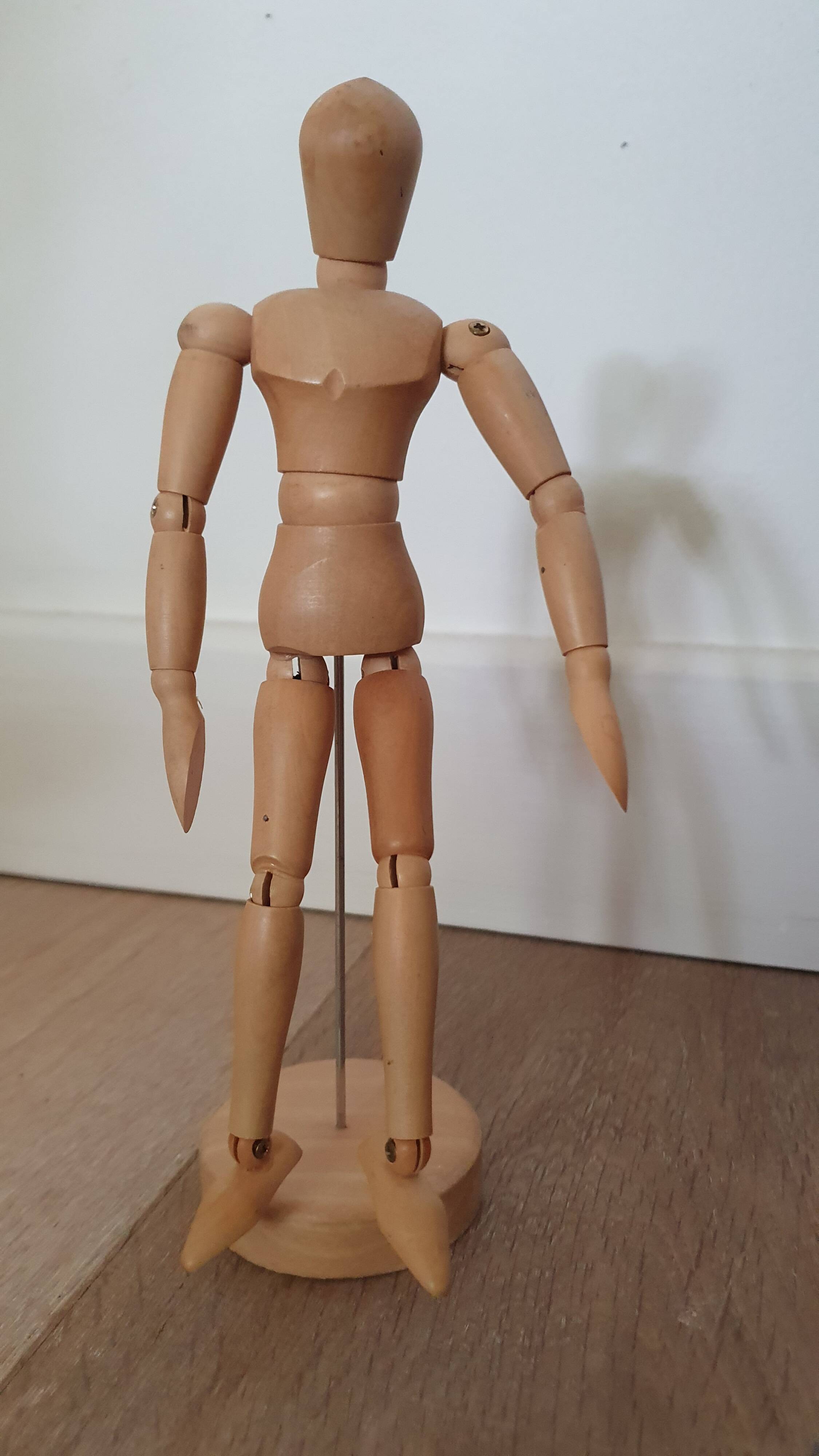 Wooden articulated man for O'cedar advertising