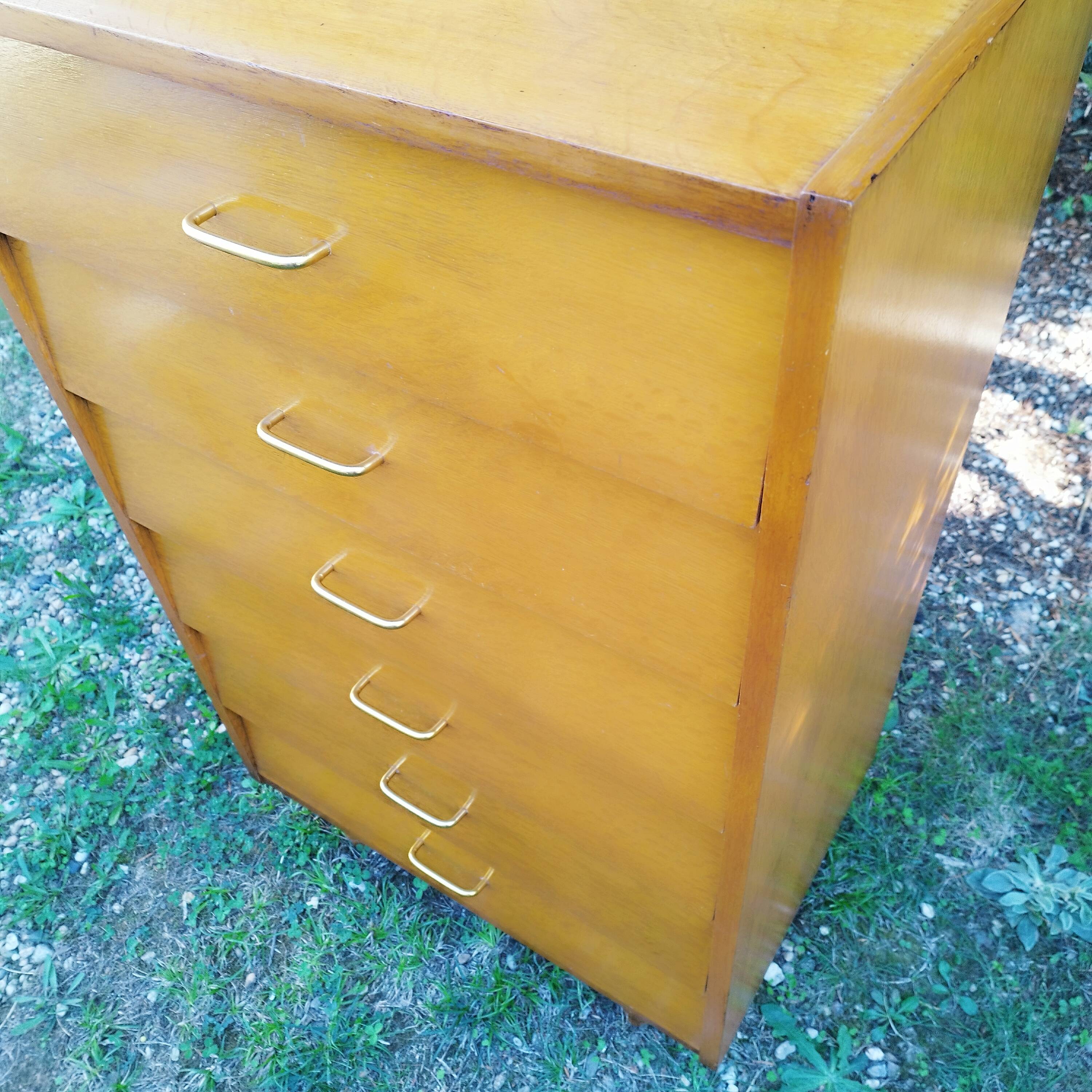 Chiffonnier vintage