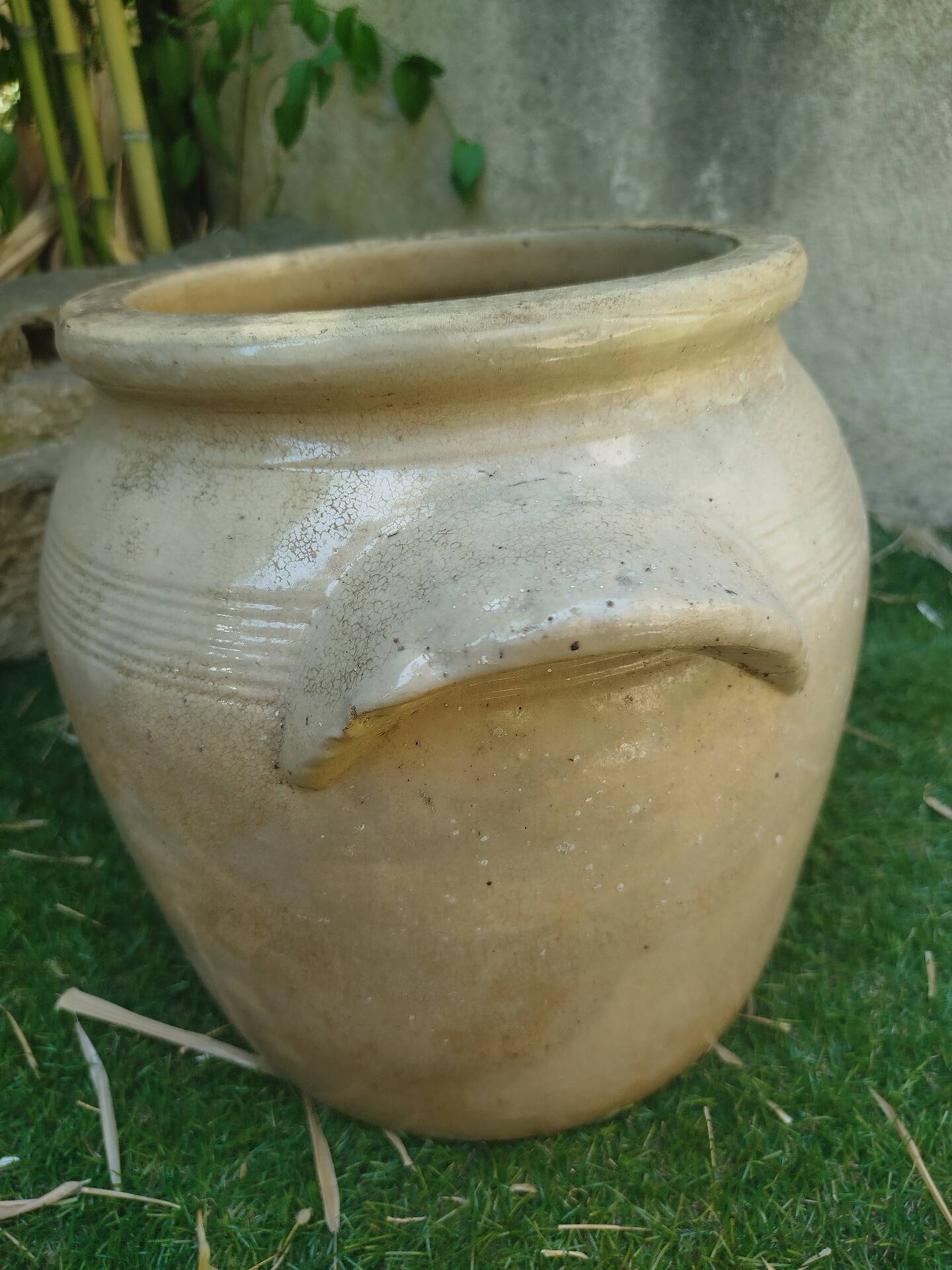 Ancienne poterie, pot à graisse