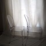 Pair of stackable chairs Victoria Ghost by Philippe Starck, Kartell